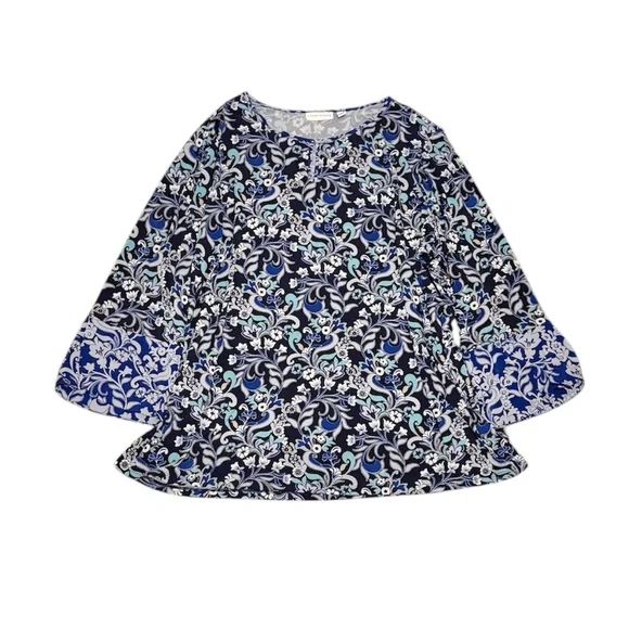 Susan Graver Blue and White Floral Blouse size 3X liquid knit material top - Picture 4 of 7